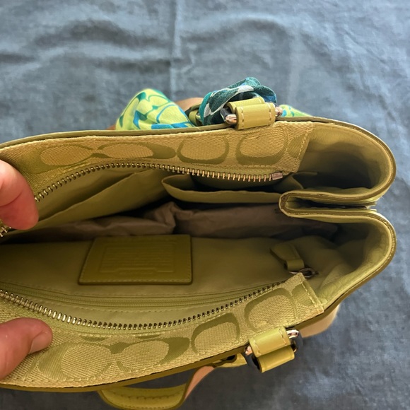 Y2K Lime Green Coach Bag - Picture 6 of 10